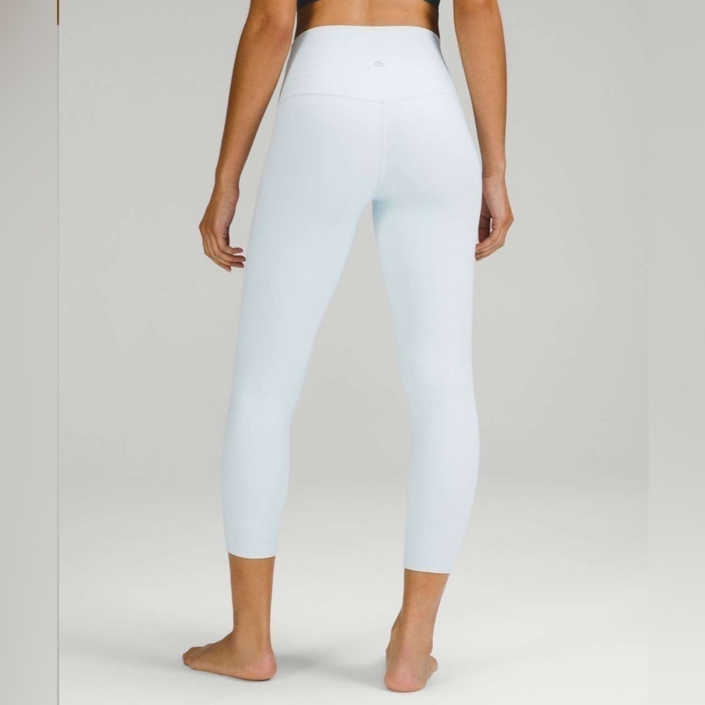 Lululemon High Rise 25”